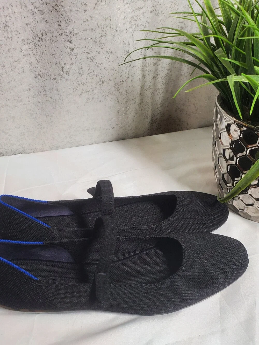 Rothy's NWOB The Square Mary Jane Flats Black with Blue Accent Size W10
